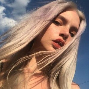 Meet your Posher, Roberts